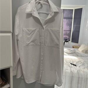 ALO Yoga White Casual Button Down Shirt